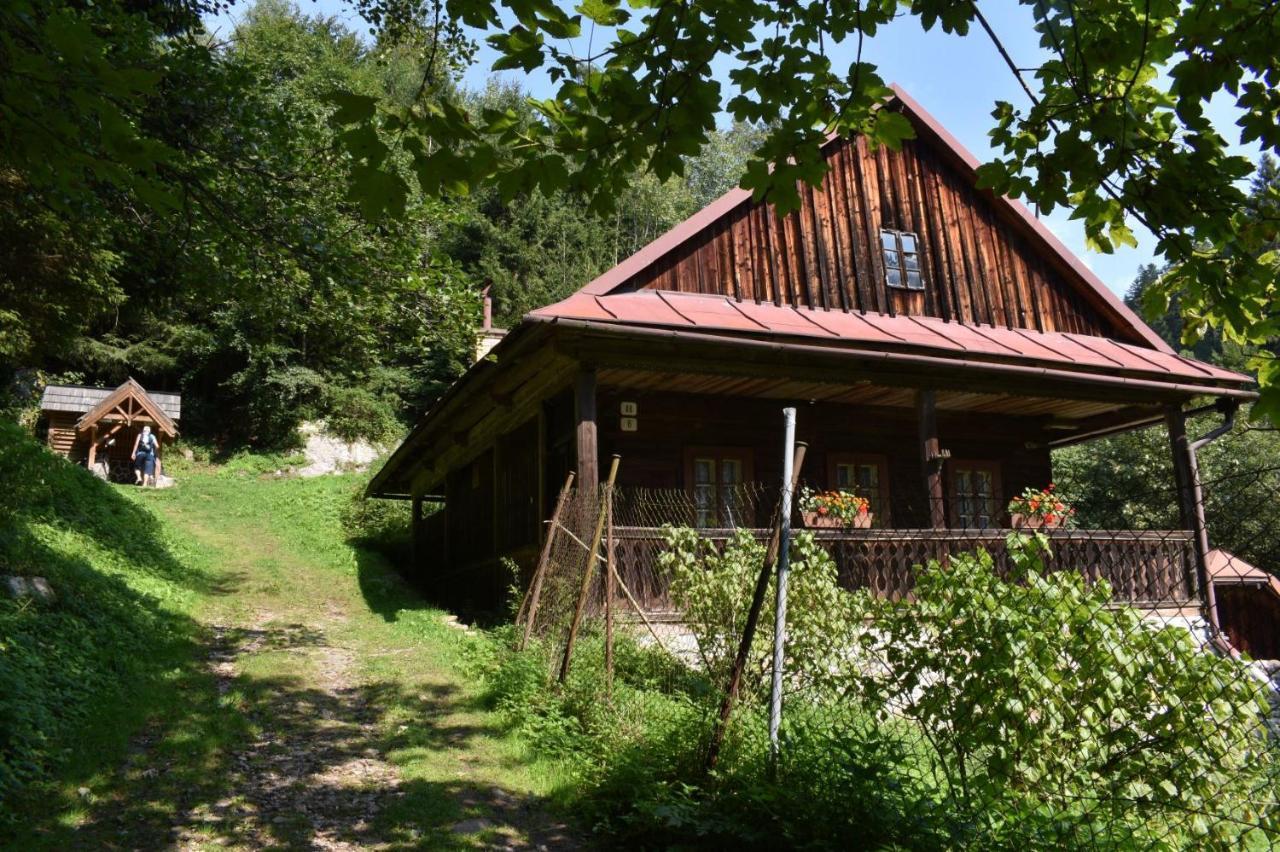 Drevenica Polomka, 5 Min Peso Restauracia, Ticha Ulica, Potok Villa Breznóbánya Kültér fotó